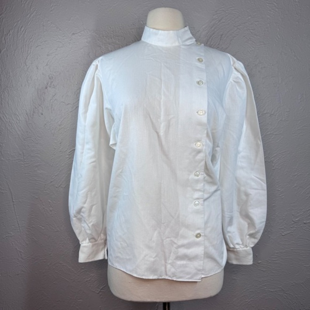 Vintage 80's Women's Medium White Asymmetrical Long sleeve Blouse New Wave Funky